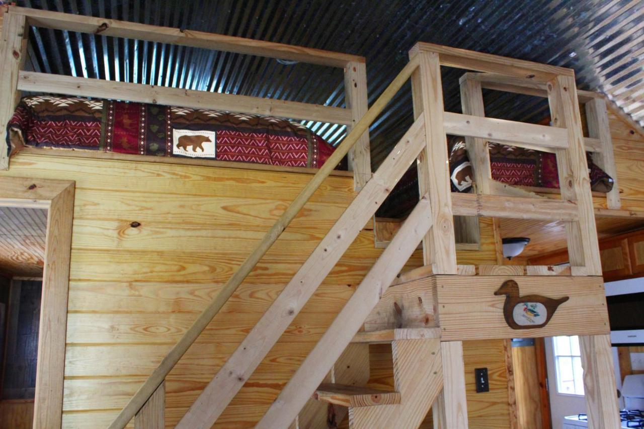 Berry Creek Cabins Hotel Isabel ภายนอก รูปภาพ