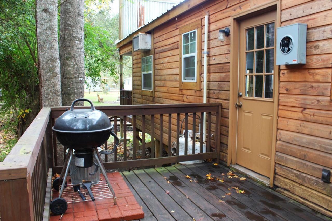 Berry Creek Cabins Hotel Isabel ภายนอก รูปภาพ